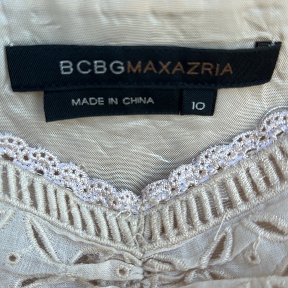 BCBG MaxAzria Summer Chiffon A-Line Dress Size : 10 - Picture 7 of 16